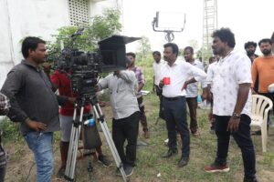 Suresh Babu .R Instagram - "வா வரலாம் வா" திரைப்படத்தின் அதிரடியான சண்டைக்காட்சிகளை படமாக்கிய போது! 

#VaVaralamVa