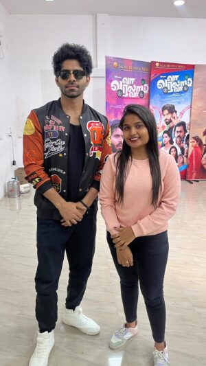 Suresh Babu .R Instagram - அன்றும் இன்றும் என்றும் தேனிசை தென்றல்
@ungaldevaoffl 

#balajimurugadoss #vavaralamva 
#SBR #SGSCreativeMedia 

@officialbalakrish 
@ungaldevaoffl  @directorsbr  @sgscreativemedia @mahanaofficials @mimegopi_off 
@deepaakkadiary  @redin_kingsley @gayatrirema