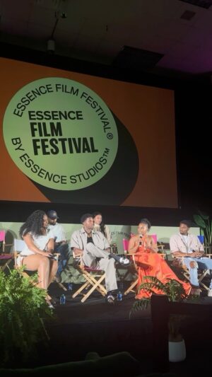 Susan Heyward Instagram - Still recovering from Day 2 of @essencefest and I am full of gratitude.

@codyaainey created my crown of locs 

@shyannalundi uses make up as magic

Ladies I felt like a walking sunrise all day! 👏🏾👏🏾👏🏾👏🏾

Thanks to all the journalists for spending time with @jessietusher and I 

Thanks to the staff for ferrying us around on the golf carts and especially Kaitlyn for saving us when we got stuck in an elevator on the way to our panel, we made it on time girl! 

It was all love and all smiles listening to other artists talking about all the work no one sees before the cameras and lights ever show up. No dream is built alone or overnight. Thank you for sharing your stories and your talents!