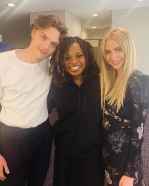 Susan Heyward Instagram - 🎈🎈🎈🎈🎈🎈🎈🎈

Filled with gratitude or gas? 
Whatever, I’m floating! 
Happy season 4 finale of @theboystv!

Soooo many people make this show possible from bullet hole creators in make up trailers to post production sound technicians after a multi-month strike. And as always, incredible actors to play with.

Thanks to all who made it possible and all who watch!