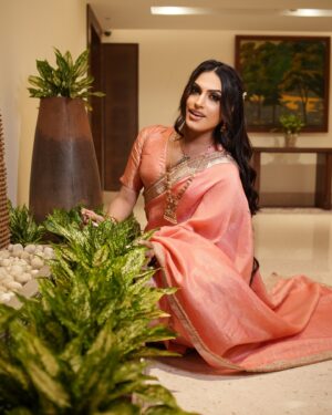 Sushant Divgikar Instagram - Bliss 🩷. 

I very often think of what quality time with family would feel like , what a sudden vacation plan with friends and/or a dinner date with Co workers and colleagues would feel like. 
What it would feel like to spoil my children silly and take them out every evening ! 

It might come across as hard to believe , but I don’t particularly have the LUXURY of ‘chilling’ as often as I would like or imagine. 

A lot of us don’t have that luxury but what I do consider myself lucky for , is that I have wonderful humans around me that allow me to be the best version of myself , on my own timeline , to do better and be better than the previous day ! 

I come from the privilege of having THE BEST parents ! 
The BEST friends and team who allow me to blossom , every single day ! 
THAT is BLISS ! THAT is luxury ! 

I chose this ! This chose me ! 
Today my priorities are SO different from what they were when I was in my 20s ! 
Today I find bliss in the little time I get with myself , the little time I am able to give to my people and the little time I make for things that make me smile. 

I FIND bliss in the little things that is my happy place 
I have learned not to compare my happiness with that of others ! 
I have learned to unlearn and re learn and THAT , 
Is Bliss 🩷. 

#bliss #blossom #happy #content #loveyourself #selflove #selfcare