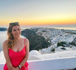 Susie Abromeit Instagram - Santorini is a viiiibe 😎💖