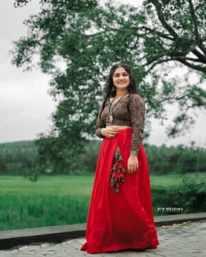Susmitha Prabhakaran Instagram - #traditionalphotography #traditionalphotoshoot #photoshoot #malayalamserials #malayalamserialactress #malayalamstatus 

@susmitha.prabhakaran 

💄@thanus_makeover_guruvayur 

👗@esterlla_designs 

📸@btr_wedding_photography 

@vidhyabijish 

@susmitha.prabhakaran_fans_ @susmitha.world @susmitha_ishtam @susmithafans @susmitha_prabhakaran_fansworld