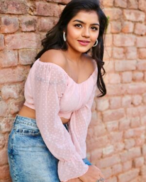 Suveta Shrimpton Instagram - Chasing dreams ✨

📷 @doodle_phootography 
Hairdo @sha_cin_makeover 
.
.
.
#photoshoot #sareelove #instagood #instadaily #photooftheday #trending #suvetashrimpton #suvetashrimpton❤️❤️❤️