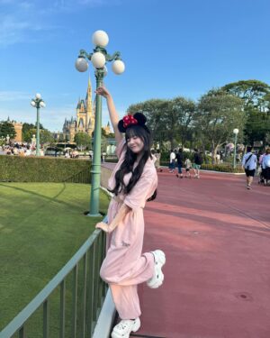 Suzuka Ishikawa Instagram - たくさん写真撮った🪄