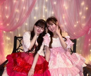 Suzuka Ishikawa Instagram - 昨日はもちゃんの生誕祭でした🍑

ほんと素敵すぎて、
私もとっても幸せな気持ちになりました🥹

もちゃん素敵なお手紙も有難う🥲

ちょっと早めの23歳、おめでとう！！

#キミそら