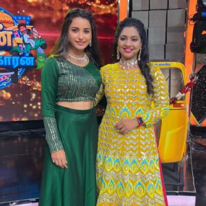 Syamantha Kiran Instagram - ❤️❤️🥰 vijayadasmi nalvazhthukal makkale😊

#vijaytelevision #syamanthakiran