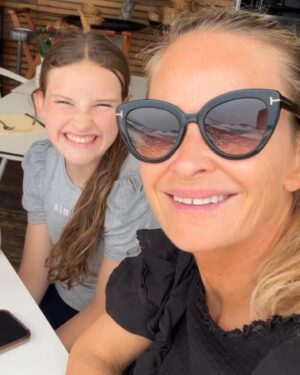 Synnøve Skarbø Instagram - Resymé.