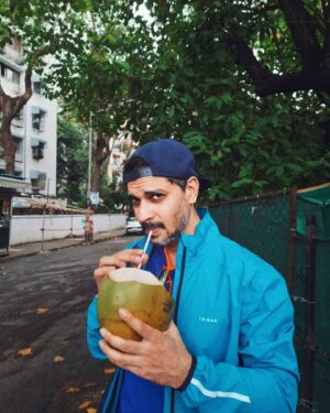 Tahir Raj Bhasin Instagram - Monsoon streets and other cool things