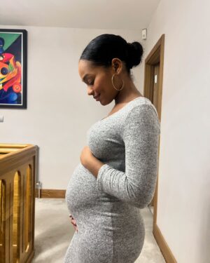 Tahirah Sharif Instagram - A very, very different birthday this year 💝
•
I don’t have all of the words yet, as my baby boy is only ten days old, but blessed (and tired!) is one that comes to mind.
Surreal is also another one lol
•
So unbelievably in awe of my amazing body & extremely thankful for my support team, it honestly really does take a village ♥️