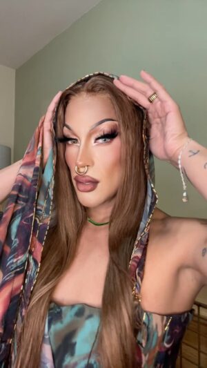 Taiga Brava Instagram - A drag queen? 👀 
.
.
Hair: @_dirty_whiteboy 🔥
Full look: @alex.costura x @alex_barquet 🌙
Joyeria: @allure.mx ✨