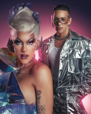 Taiga Brava Instagram - Descendimos de alguna parte del UNIVERSO directo a vivir la fantasía que es @dragracemexico 2 😍✨ No puedo creer todo lo bonito que se ha vivido esta semana. GRACIAS por todos los mensajes y por tanto amor a este proyecto que todes hicimos con todo el corazón 🤍

📸: @juanoterofoto 
📸 Editing: @dylanbolivar 

MUA: @jackoliverx 

Werk Room Look:

🧥: @bent.world 
💍: @allure.mx 

Main Stage Look:
👗: @bcallabcalla 
💍: @ghelguera 
💇🏽‍♀️: @parizhair 
💅🏾: @shecabali x @thepelayo_ 
Styling: @farfan_jpg
