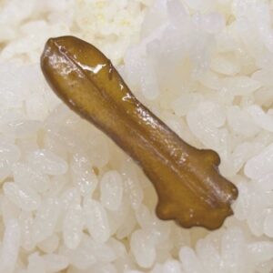 Takayuki Ogawa Instagram - お弁当はカレー
福神漬けの中に伝説の剣みたいなやつ入っていますよねえ

今夜は20時からミュージックステーション
二時間スペシャルということで気合入れていきます！

絶叫セレナーデ宜しくお願いします！