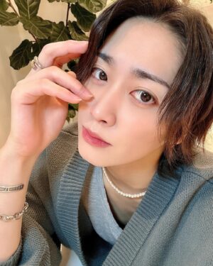 Takemoto Yusuke Instagram - 2024.1.27🤍FC Live🫶

#selca #halfup