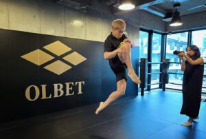 Takeru Segawa Instagram - 🏃‍♂️🔥📸
@olbet.jp @hallel.jp