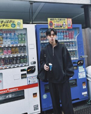 Tanapon Sukumpantanasan Instagram - 👹🇯🇵