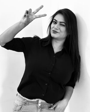 Tanisha Kuppanda Instagram - A person often meets his destiny on the road he took to avoid it 💓 so know your way 😇 

#benki #tanisha #tanishakuppanda #tanishaarmy #acpramya #pendrive