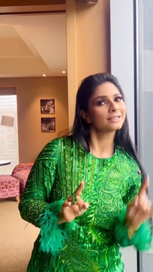 Tanishaa Mukerji Instagram - Trendin like Watashi Wa Star… 😎
.
.
🎥: @sudhakar.bichali 
👗: @atelier_zra 
💎: @gehnajewellers1 
💄: @nishachandnanii 
💇‍♀️: @zubeda_hairstylist 
📍: @grandhyattmumbai 
🤝: @nidhi_gunjal786 and @prospercommunicationpr 
.
.
#feelkaroreelkaro #feelitreelit #reelsinstagram #reels #trending #SurprisingYou #GrandHyattMumbai #trends #instamood #dance #mamushi #tanishaamukerji