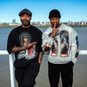 Tank Instagram - I have awesome friends! Thank you @joebudden for your support and brotherhood from day 1! This one is good!!..🙏🏾💙
R&B MONEY