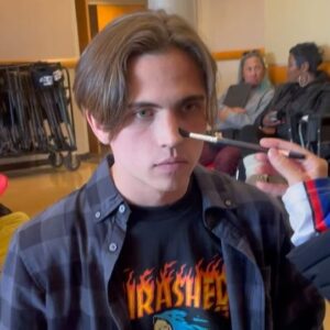 Tanner Buchanan Instagram - A huge thank you to all the fans, the amazing crew, and my incredible castmates. None of this would be possible without you. Can’t wait for everyone to see how much bigger and crazier this family gets in the next two drops of the final season.