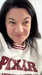 Actress Tanya Hennessy HD Instagram Photos and Wallpapers August 2024