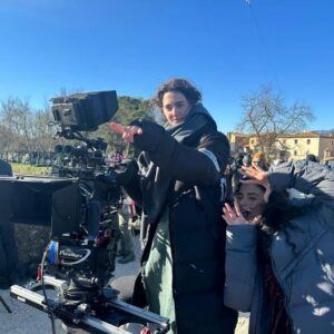 Tanya Reynolds Instagram - More #TheDecameron BTS joy joy joy.
🐀 🐀 🐀 🐀 
(In answer to your inevitable wtf is going on in the last video, question; i broke my ankle is the short answer).
Watch our weird and wonderful show on @netflix now. Yeah literally right now, go on.
