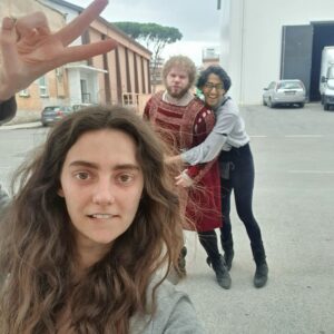 Tanya Reynolds Instagram - More #TheDecameron BTS joy joy joy.
🐀 🐀 🐀 🐀 
(In answer to your inevitable wtf is going on in the last video, question; i broke my ankle is the short answer).
Watch our weird and wonderful show on @netflix now. Yeah literally right now, go on.