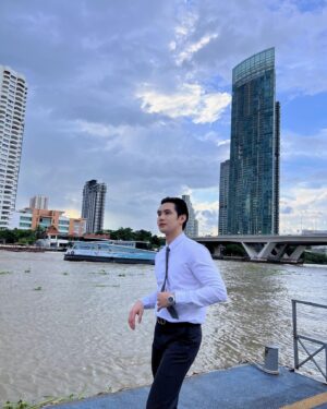 Tao Phichairak Phimonmat Instagram - ถ้าเธอชอบล่องเรือ เธอไปเลยเราเวียนหัวเดี๋ยวนั่งรอ555