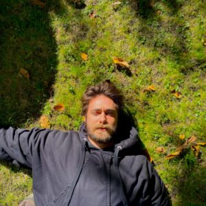Tarık Uğur Özenbaş Instagram - No rush🌱