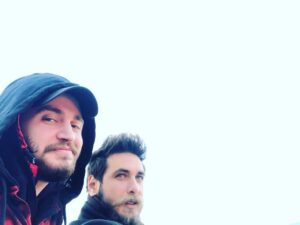 Tarık Uğur Özenbaş Instagram - @kalkavanyigit ‘in ölümsüz eseri “ Gece online olmuşsun!”
