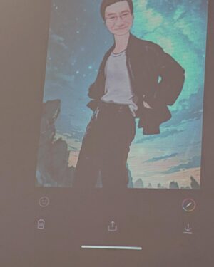 Taro Kono Instagram - 福山市の「老人大学」。学生の平均年齢が77才。スマホ研究科の様子とそこでおばあちゃまが作ってくれた私のアバター。