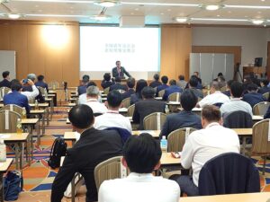 Taro Kono Instagram - 全国青年市長会。