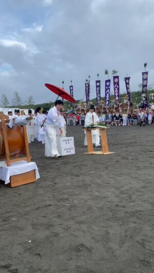 Taro Kono Instagram - 浜降祭、はじまります。