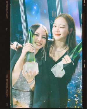 Tasha Low Instagram - Happy birthday to my sunshine! 🌻 Your presence never fails to brighten up my day 🌞

so lucky we met during filming, and I can’t wait to make more awesome memories with you! 👯‍♀️🥹

can you guess which is our first photo tgt? 👀