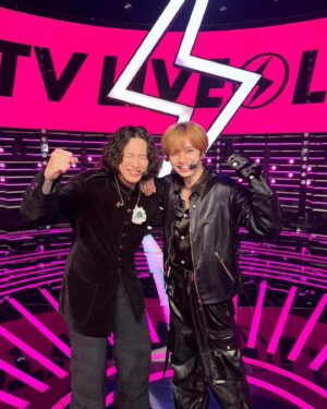 Tatsuya Kitani Instagram - .
CDTVにおジェムしました！！