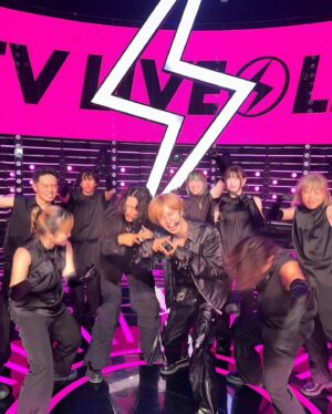 Tatsuya Kitani Instagram - .
CDTVにおジェムしました！！