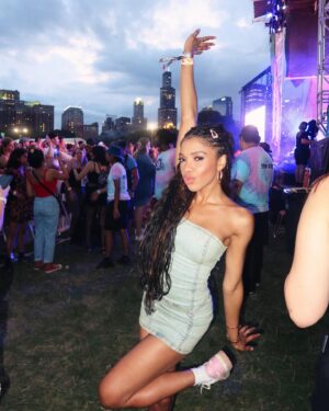 Teala Dunn Instagram - Baby’s first La La 😻