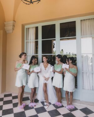 Teala Dunn Instagram - Xoxo Sierras wedding fairies 🧚 🧚‍♀️🧚‍♂️