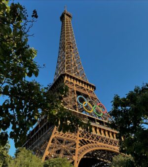 Telma Monteiro Instagram - Primeiras 24h em Paris e uma explosão de emoções! 
Mas sobretudo muita gratidão e felicidade! 
Tive receio que estar aqui fosse um gatilho para que ficasse triste com tudo, mas pelo contrário! Sinto-me muito feliz por viver esta experiência! Estar perto dos meus amigos, vê-los brilhar. Criar memórias inesquecíveis! 

20 anos depois, vivo os Jogos Olímpicos de uma forma completamente diferente! E que mágico que é também!

O maior palco desportivo do mundo e os que estão aqui, são mesmo os melhores do mundo! 

Que primeiro dia mais intenso!! Não sei como vou aguentar até ao fim! Aguenta coração 🫣❤️

Parabéns @djamilacohen e @felipe_quadros pela estreia e resultado de um trabalho incrível! 
Representaram muito bem!! ❤️

Sou tão fã dos meus amigos 😭