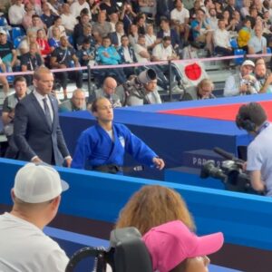 Telma Monteiro Instagram - Primeiras 24h em Paris e uma explosão de emoções! 
Mas sobretudo muita gratidão e felicidade! 
Tive receio que estar aqui fosse um gatilho para que ficasse triste com tudo, mas pelo contrário! Sinto-me muito feliz por viver esta experiência! Estar perto dos meus amigos, vê-los brilhar. Criar memórias inesquecíveis! 

20 anos depois, vivo os Jogos Olímpicos de uma forma completamente diferente! E que mágico que é também!

O maior palco desportivo do mundo e os que estão aqui, são mesmo os melhores do mundo! 

Que primeiro dia mais intenso!! Não sei como vou aguentar até ao fim! Aguenta coração 🫣❤️

Parabéns @djamilacohen e @felipe_quadros pela estreia e resultado de um trabalho incrível! 
Representaram muito bem!! ❤️

Sou tão fã dos meus amigos 😭