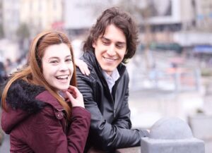 Temmuz Uğur Yıldız Instagram - Hayat Bazen Tatlıdır yeni bölümüyle bu akşam 20:00' da Star'da... #hayatbazentatlidir #surecfilm #hbt #startv
