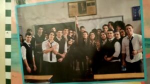 Temmuz Uğur Yıldız Instagram - Ve geriye güzel anılar, dostluklar, kocaman HBT ailesi kalır...
#hayatbazentatlidir #hbt #surecfilm #startv