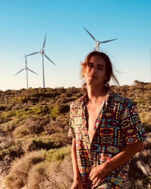 Temmuz Uğur Yıldız Instagram - 🏜Two roads diverged in a yellow wood,
And sorry I could not travel both
And be one traveler, long I stood
And looked down one as far as I could
To where it bent in the undergrowth...