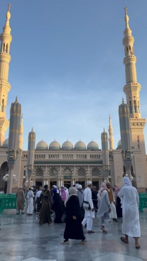 Temmy Rahadi Instagram - Al masjid an Nabawi ❤️

#madinah