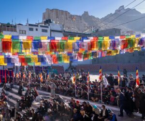 Tenzin Gyatso Instagram - HHDL embarks on a pilgrimage to Jhokang in Leh, Ladakh on July 14, 2023. #dalailama #leh #ladkh #pilgrimage