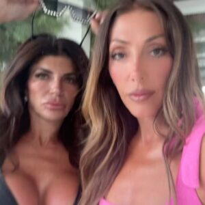Actress Teresa Giudice HD Instagram Photos and Wallpapers August 2024
