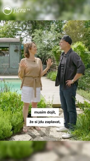 Tereza Kostková Instagram - Je už takovou tradicí mít bazén hned vedle domu. A v mnoha případech to dává smysl a nemáme proti tomu zhola nic. Co když ale máte dlouhou úzkou zahradu, která je navíc v lehkém svahu? V ateliéru Flera jsme takový tvar zahrady vnímali jako výhodu, proto jsme bazén umístili na opačný konec zahrady. A jak říká sama majitelka zahrady, Terezka Kostková, byl to skvělý tah.

Jaké umístění bazénu nejvíce vyhovuje vám?