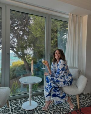 Teri Hatcher Instagram - Had an amazing time @thedonnaportals in Mallorca! Time in the pool, time in the sea, and time with my daughter is just what I needed. Thank you for such a memorable stay in a beautiful hotel!