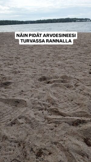 Tero Tiittanen Instagram - Suljettua vaippaa ei halua kukaan avata 😬

#vaippa#sunnuntai#ranta#rantapäivä#beachday#comedyreels#tipoftheday#vinkki#funnyvideos#lepopäivä#helsinki#uimaranta#kesä