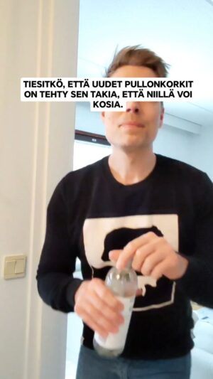 Tero Tiittanen Instagram - ❤️

#sunnuntai#kosinta#kihlat#wedding#proposal#love#lovememes#puoliso#rakas#comedian#funniestmemes#jokesfordays#funreels
